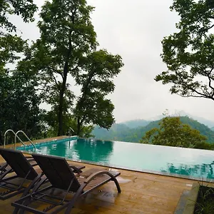 https://elephant-passage.kerala-hotels.net